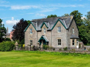 3 Bed in Brecon Town BN134